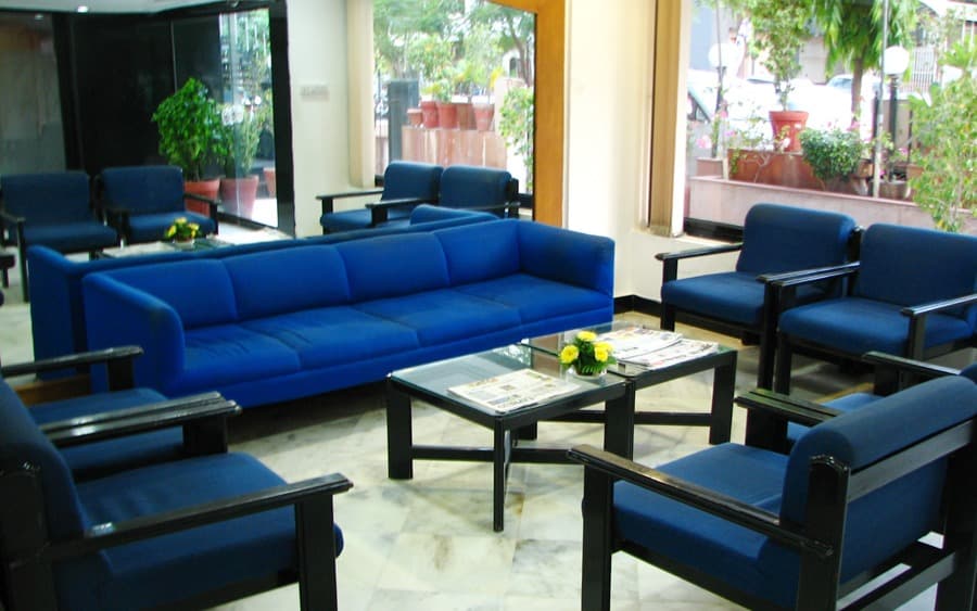 Hotel Crown Premium Reception & Lobby Lounge